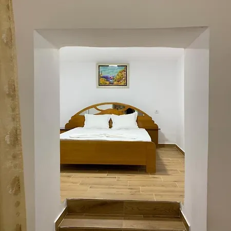 公寓 Shehaj Sarandë